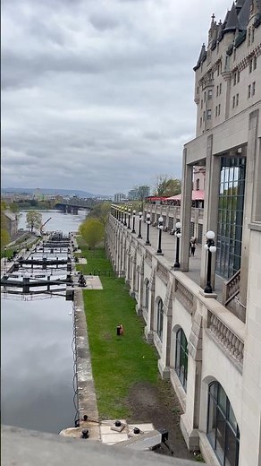 Exploring Around Ottawa Parliament 🇨🇦🏛️