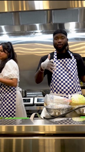Teaching her how to cook: lesson 101