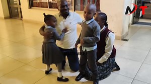 Drama in Thika as Man Loses his Two Lorries to Rogue Auctioneer!!He says one of the Lorry had an accident and court ordered him to pay 2.5M.He talked to the said Complainant and they agreed on 1M. Which he paid over 700k but Auctioneer sold his Two lorries Irregularly! #fblifestyles | Mutembei TV