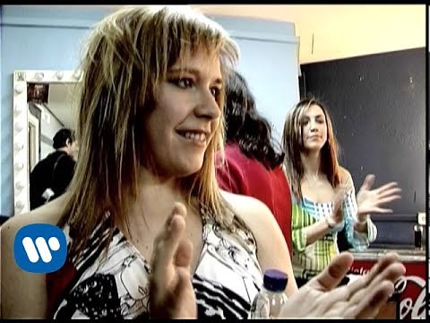 Melendi - Hablando en plata (Videoclip Oficial)