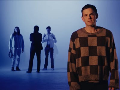 Kings of Leon debut 'Nowhere To Run' music video