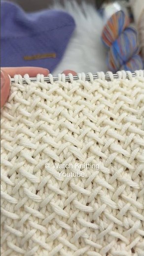 Click👆for detailed instructions on both styles! #knittingtutorial #knitting #herringbonestitch