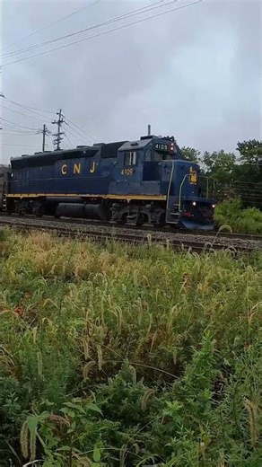 CNJ GP40 4109 with The Boontan Scoot