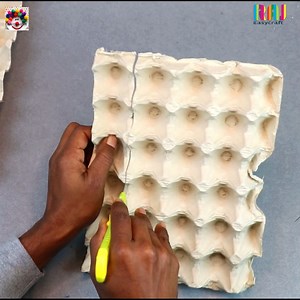 513K views · 12K reactions | waste egg tray craft idea #homedecor #crafts #diy #wallhanging #art #eggtray #reuse #wasteeggtraycraft | Raj Easy Craft | Facebook