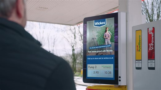 Shell launches UK's first digital ad network at petrol pumps | SmartOutdoor posted on the topic | LinkedIn