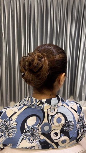 112 reactions · 31 comments | Elevate your look within 10 seconds using Messy Bun Scrunchie 懶 | Order via 1hairstop.in / 1hsglobal.com @onehairstopindia | 1 Hair Stop India | Facebook