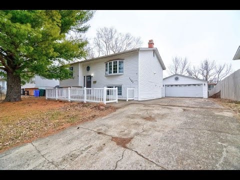 NEW LISTING: 3245 E Robin Drive Decatur IL 62526