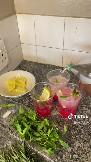 Refreshing Summer Cocktails: Perfect Drinks for a Sunny Weekend