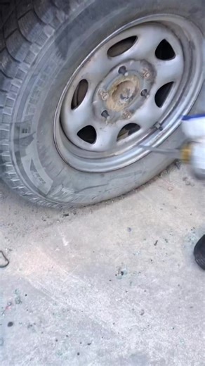 Satisfying Oil Change for Honda CR-V: POV Experience