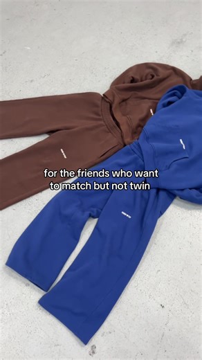 Perfect Matching Outfits for Besties