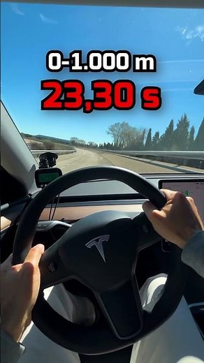 Tesla Model Y Performance: Aceleración de 0 a 1000 metros