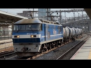 [ジョイント音最高！]EF210-120号機＋緑タキ3両[タキ1000]＋紺色タキ15両＋黒タキ2両が大宮駅10番線を通過！[8681レ]新A121石油返空。10月29日12:58