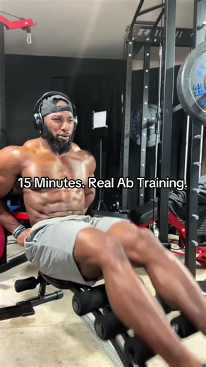 15 minute ab workout at home using an adjustable weight bench for serious core training. If you train at home and want a focused ab workout without wasting time, this is what I use. The Merach Adjustable Weight Bench gives you decline, flat, and incline positions so you can target upper abs, lower abs, and deep core in one short session. I use this bench for decline crunches, controlled leg raises, and sit ups with full range of motion. The adjustable back pad lets me increase intensity without 