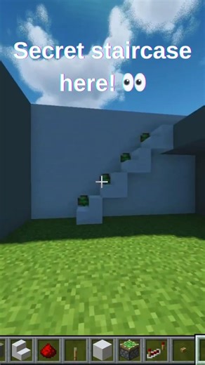 How to Make a Secret Staircase in Minecraft! 😲