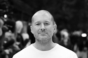 Apple design lead Jony Ive to discuss iPhone design with Stephen Fry | AppleInsider