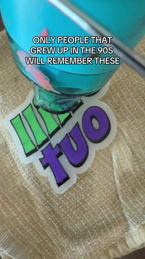 Nostalgic 90s Crafts for Kids: A Retro Activity