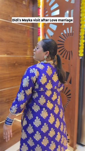 Astuti Anand on Instagram: "Didi ka bas chale toh poore khandaan ki love marriage kara de🤣 But be smart like didi, and beat the heat with Croma’s Summer Sale! Buy an AC from Croma and get a TV or fridge or cooler FREE.* Offer valid for only a few days so rush to your nearest Croma store or on croma.com or Tata Neu. Comment “SUMMER” and we’ll share the details. ☀️ *T&C apply. #CromaSummerSale #lovemarriage #bestie #shadi #comedy"