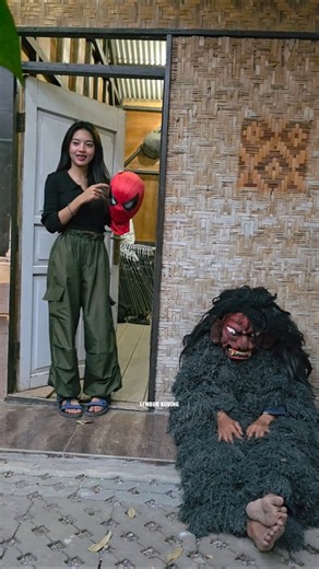 Grandong di gangguin cewek cantik ditukar topeng