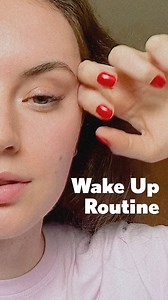 ☀️ Good morning, tired eyes 👀💖 Let’s wake them up together ✨ This quick routine helps drain puffiness, release tension, and bring back brightness to your gaze. Perfect for those sleepy mornings when your eyes need a little love 🌿💆‍♀️ Save this for every puffy-eye morning and make it part of your AM ritual ✨ Follow @allyoucanface for more natural techniques that lift, refresh, and glow from within 💫 👉 Do your eyes get puffier from sleep or from screens? #AllYouCanFace #PuffyEyes #FaceYoga #