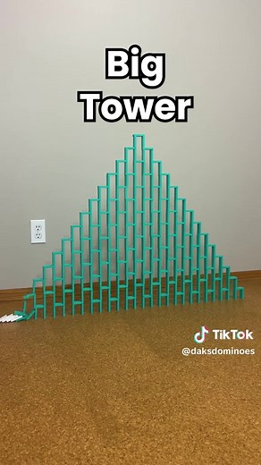 Construcción de la Torre de Dominó: Mini a Grande