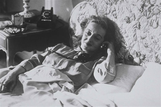 All About Eve (1950) | Facts - Mistakes in the film | ČSFD.cz
