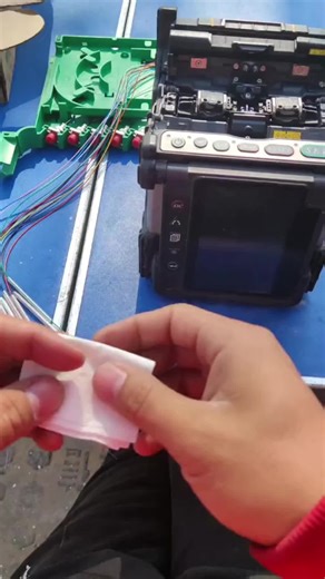 Fiber Optics Splicing Guide for Technicians