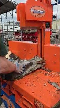 Easy Splitting a Hickory Log
