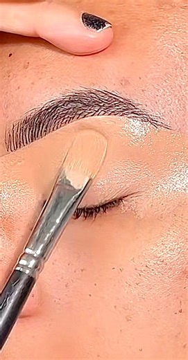 15K views · 49 reactions | Achieve ultra realistic with just one product - Fake The Fluff brow pen ✍ Coming in 6 different shades! Shop yours today | www.gennatutorials.com ️ #gennatutorialscollection #browpen #browtutorial | Genna Tutorials | Facebook