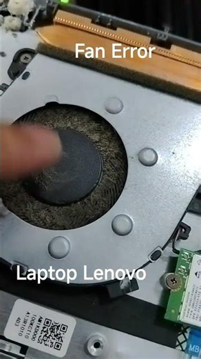 Laptop Lenovo fan error. ternya pas di bongkar kotor fannya juga macet.