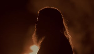 Hear Chris Stapleton’s Jaw-Dropping Cover Of Metallica’s “Nothing Else Matters”
