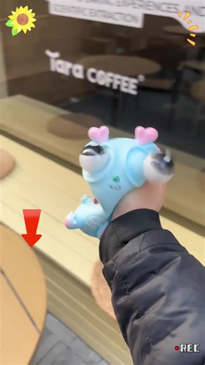 New Creative Eye Blowing Dragon Stress Relieving Toy Pinch Music Squeezing Gaze Funny Release