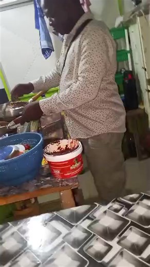 Vidéos de Zongo Paul (@zongo.paul31) avec son original - Zongo Paul