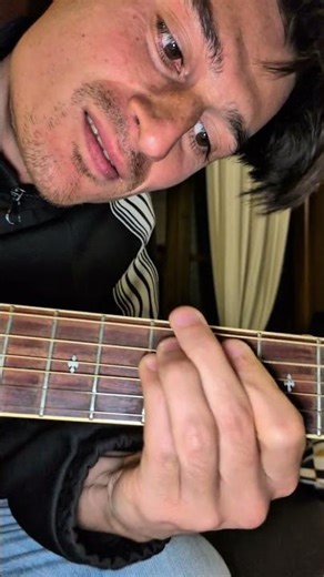 "Practice them like this, I promise" #guitarist #guitarlesson #guitarplayer #guitar