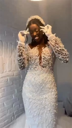 DELYTH on Instagram: "🤏🏾🤏🏾🤏🏾 Our second 2026 bride, from Poland 🇵🇱❤️ Cc: @irana10422 💕"