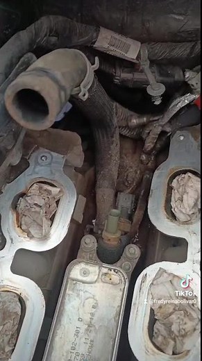 Enfriador de Aceite para Jeep Wrangler: Reemplazo y Solución a Fugas en Motores 3.6L