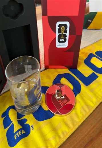 El regalo que nos dieron en Hospitality en el partido Colombia vs Portugal #colombia