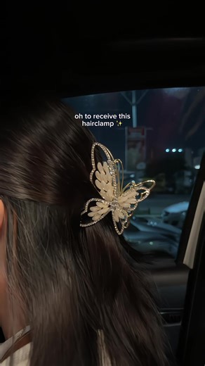 Stylish Butterfly Hair Clamp for Every Occasion
