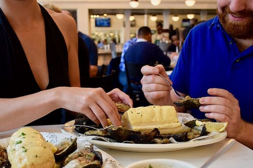 Sidewalk Food Tours New Orleans | Best Walking Food Tour NOLA