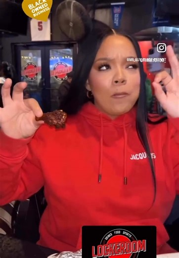 @Lockeroom Lounge LOCKEROOM LOUNGE DETROIT #detroit #detroitfoodie #detroitrestaurants #detroitbars #detroitnightlife #detroitgirls #detroitparty #detroitmichigan #detroitblackowned