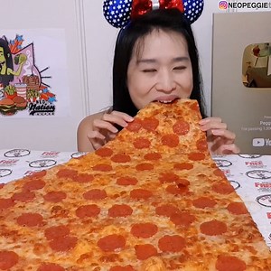 47K views · 2.4K reactions | Eating a giant pizza slice from Big Mama's & Papa's Pizzaria! My merch store: https://teespring.com/stores/peggie-neo #mukbang #pizza | Peggie Neo | Facebook