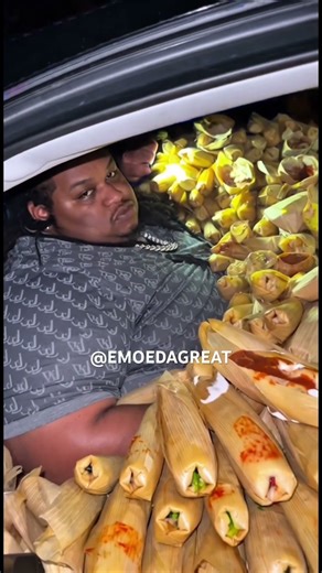 I love Tamales 🫔 #emoedagreat #foodie #laugh #tamales #food #justheadinhomeman