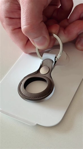 Unboxing the New AirTag FineWoven Key Ring
