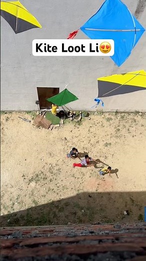 Kite Looting | Kite Giveaway | Kite Vlogs | Patang ki Video | Kite Flying #shorts #kite #kitelover