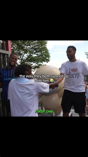 the way they both synced up hahah | Beta Squad