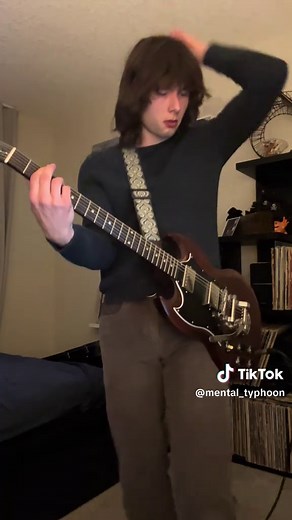 Shiver with a sting. The guitar chorus to my own original song! #guitar #music #rock #musician #guitarplayer