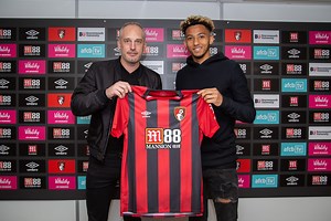Introducing our first summer signing... Lloyd Kelly 👋 Full story 👉 bit.ly/kelly-signs | AFC Bournemouth