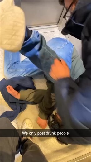 Posting Drunk People on Instagram: "😂🍻 When the drinks hit harder than expected, hilarious things are bound to happen! From wild dance moves to funny mishaps, nothing beats the unpredictability of a night out with a few too many drinks in hand. Whether it’s hilarious falls, tipsy conversations, or just pure comedy, these moments are priceless. 🎉😆 Take a moment to laugh and relive the chaos that only happens when you’re tipsy (or totally drunk)! We’ve all been there, so don’t forget to tag yo