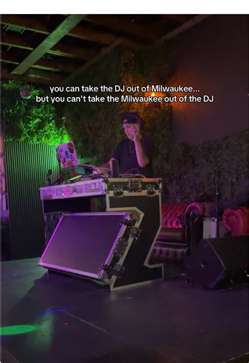 the forbidden millennial twerk song 👏🏼 #wlw #shakethat #dj #twerk | shake dat a song dance