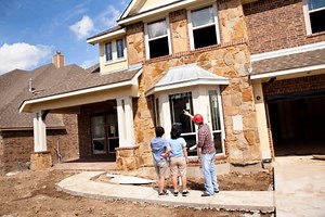 50 Best SEO Keywords for Custom Home Builders | Updated for 2024
