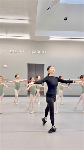 13K views · 478 reactions | Battement Tendu in Center  Dancing into...